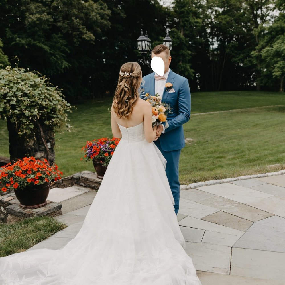 Amsale Wedding Dress - Quinton - Picture 4 of 9